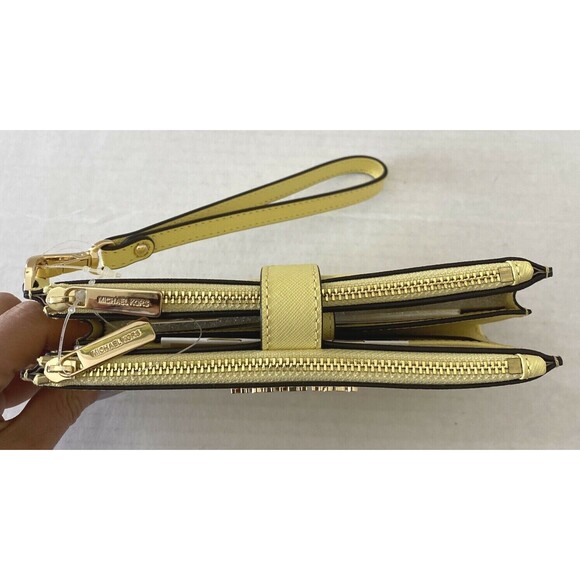 New Michael Kors Jet Set Travel Double zip wristlet Saffiano Leather Buttercup - Picture 4 of 6